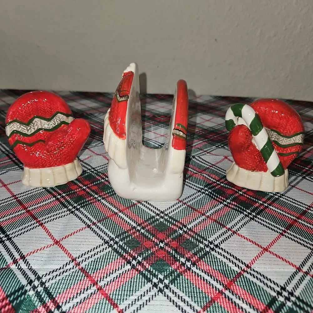 Ceramic Snowman Napkin Festive Mitten Salt & Pepper Holiday Tableware Decor